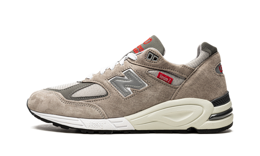 Made in US 990 v2 "Grey / Red" M990VS2