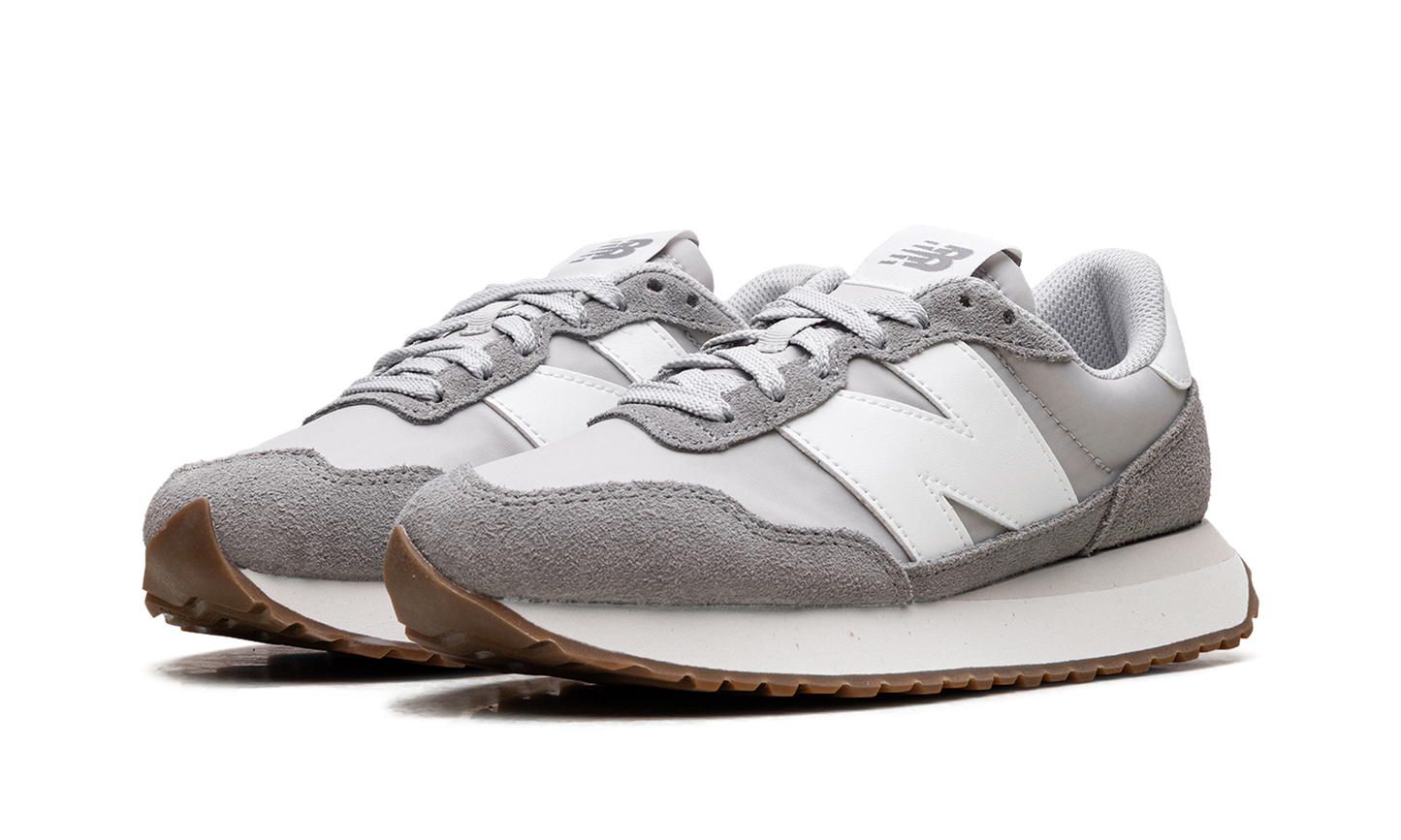 237 WMNS "Marblehead Gum" WS237NM