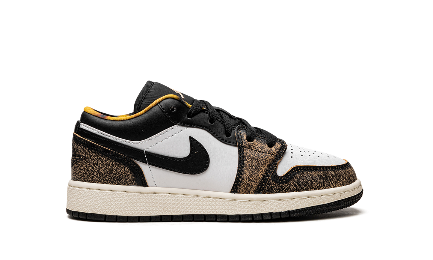 Air Jordan 1 Low SE GS "Wear Away Yellow" DQ8421 001