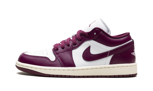 Jordan 1 Low WMNS "Bordeaux" DC0774 161