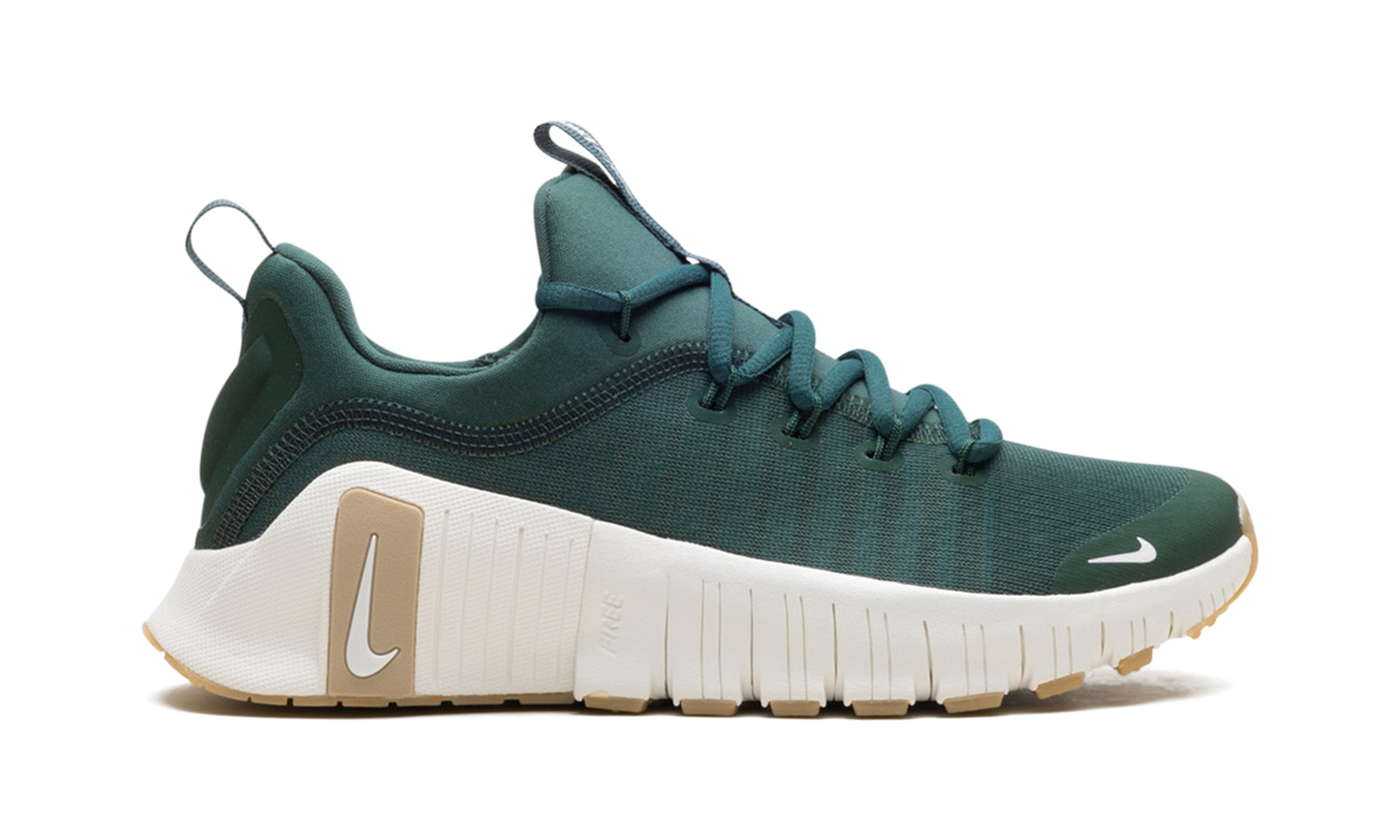 Free Metcon 6 WMNS "Vintage Green" FJ7126 300