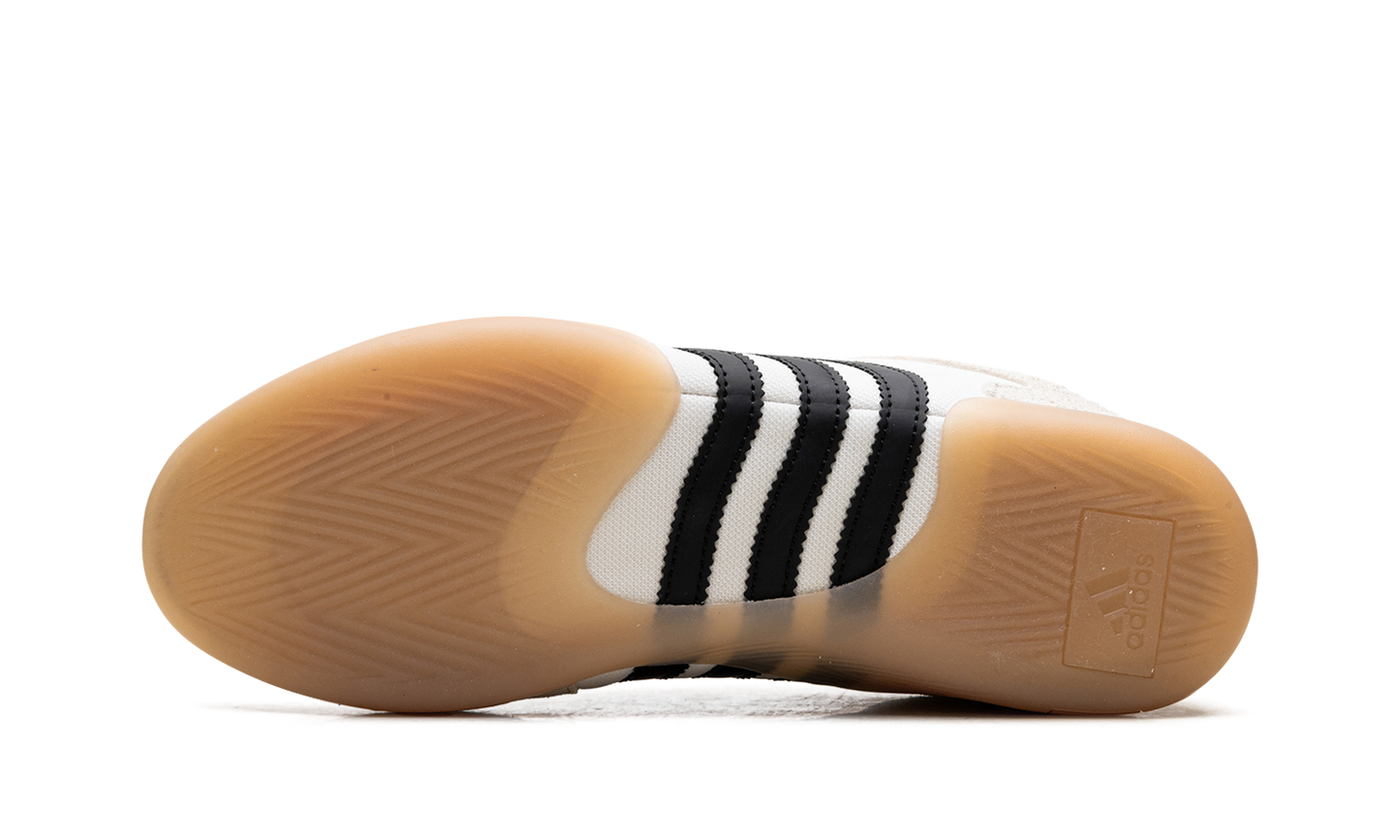 Ballerina "Bad Bunny - Off White" JQ9229