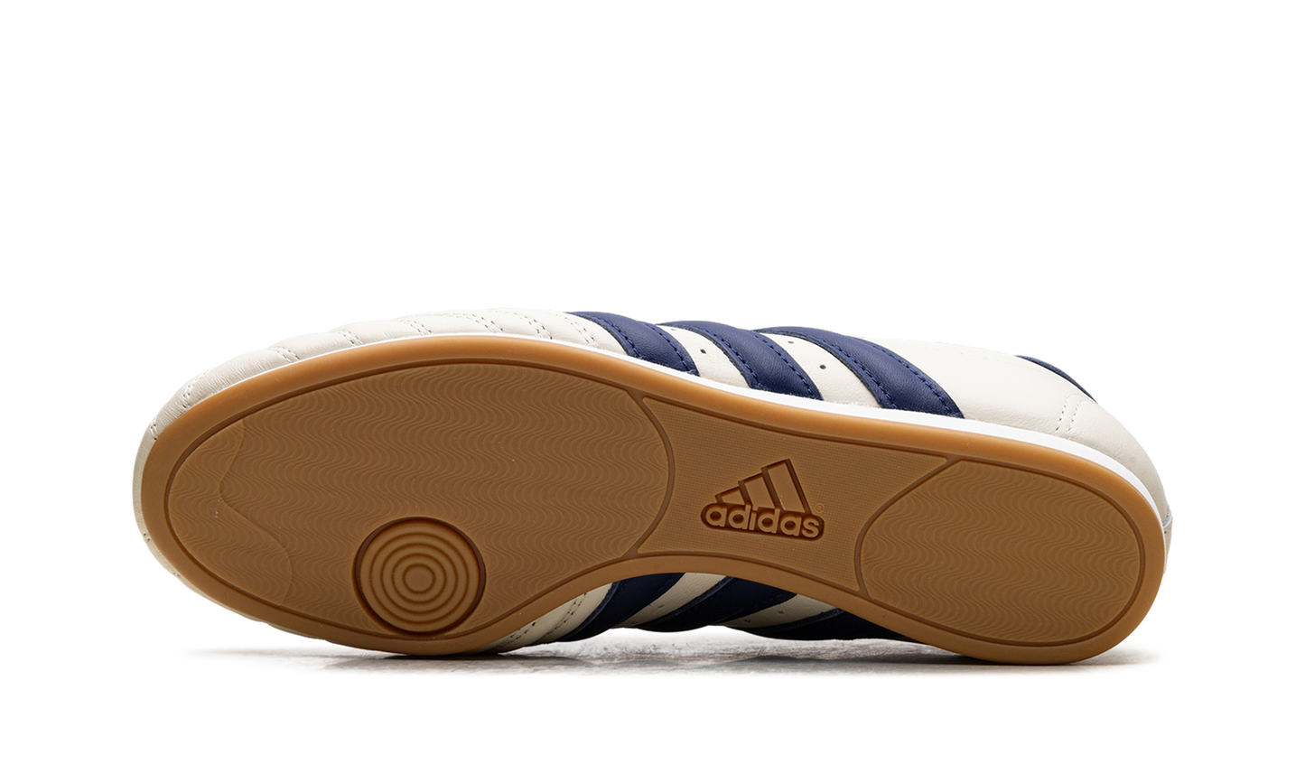 Taekwondo WMNS "Cream Victory Blue Gum" JS4528