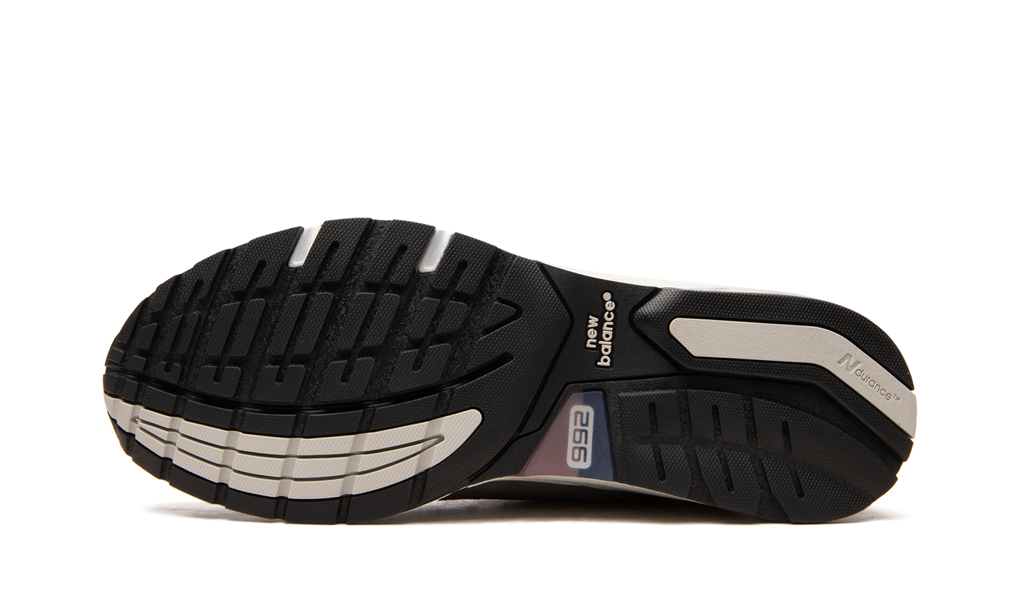 992 "Grey / Blue / Teal / Yellow"