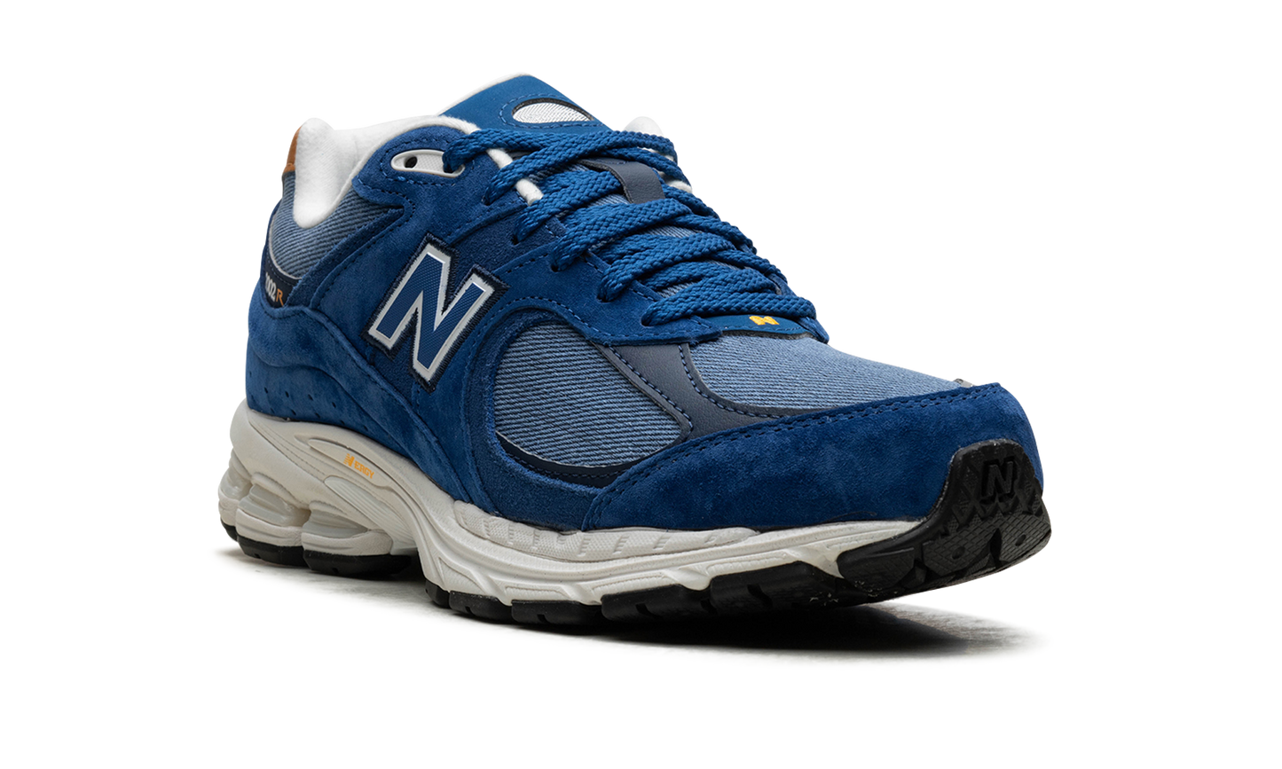 2002R "Atlantic Blue Sepia"