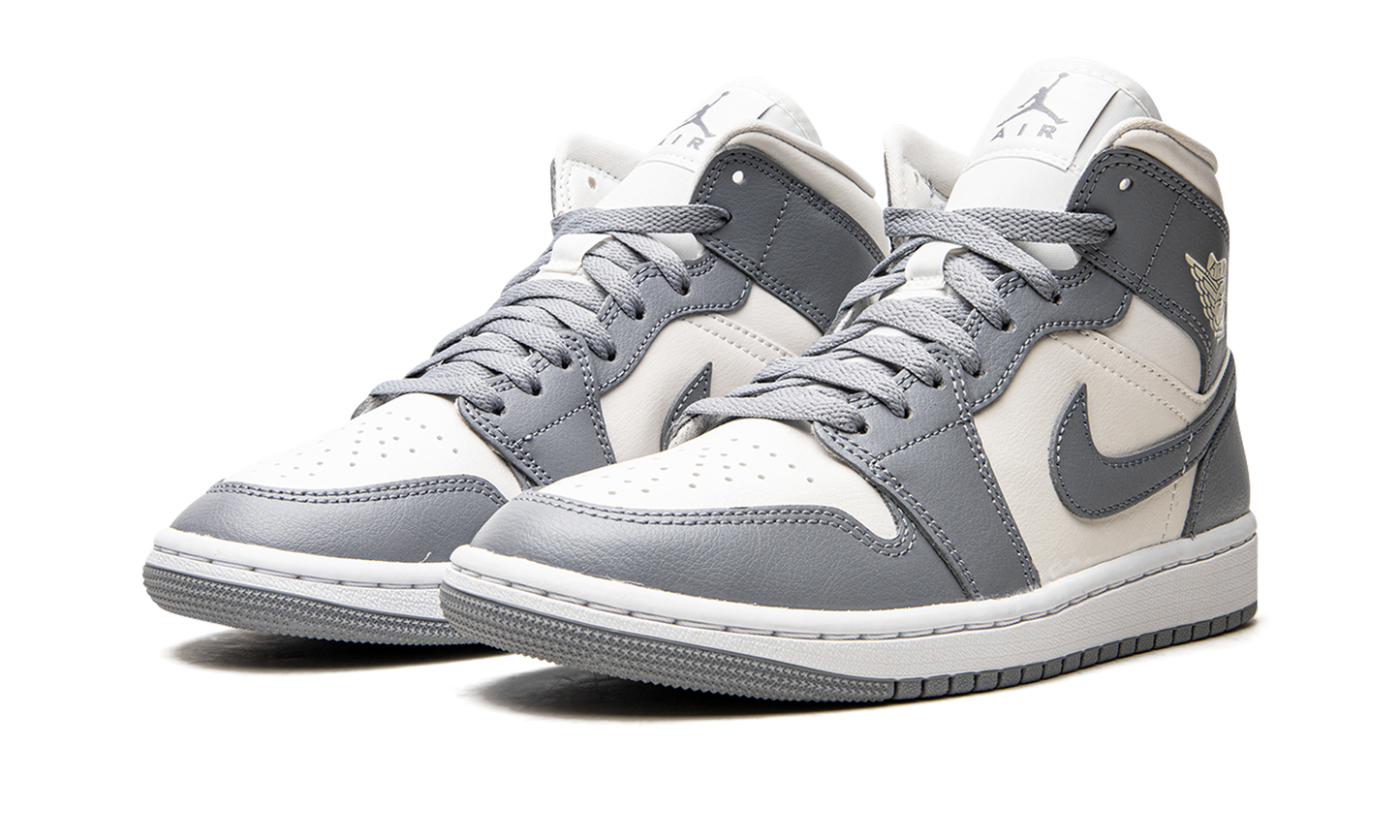 AIR JORDAN 1 MID WMNS "Stealth" BQ6472 115