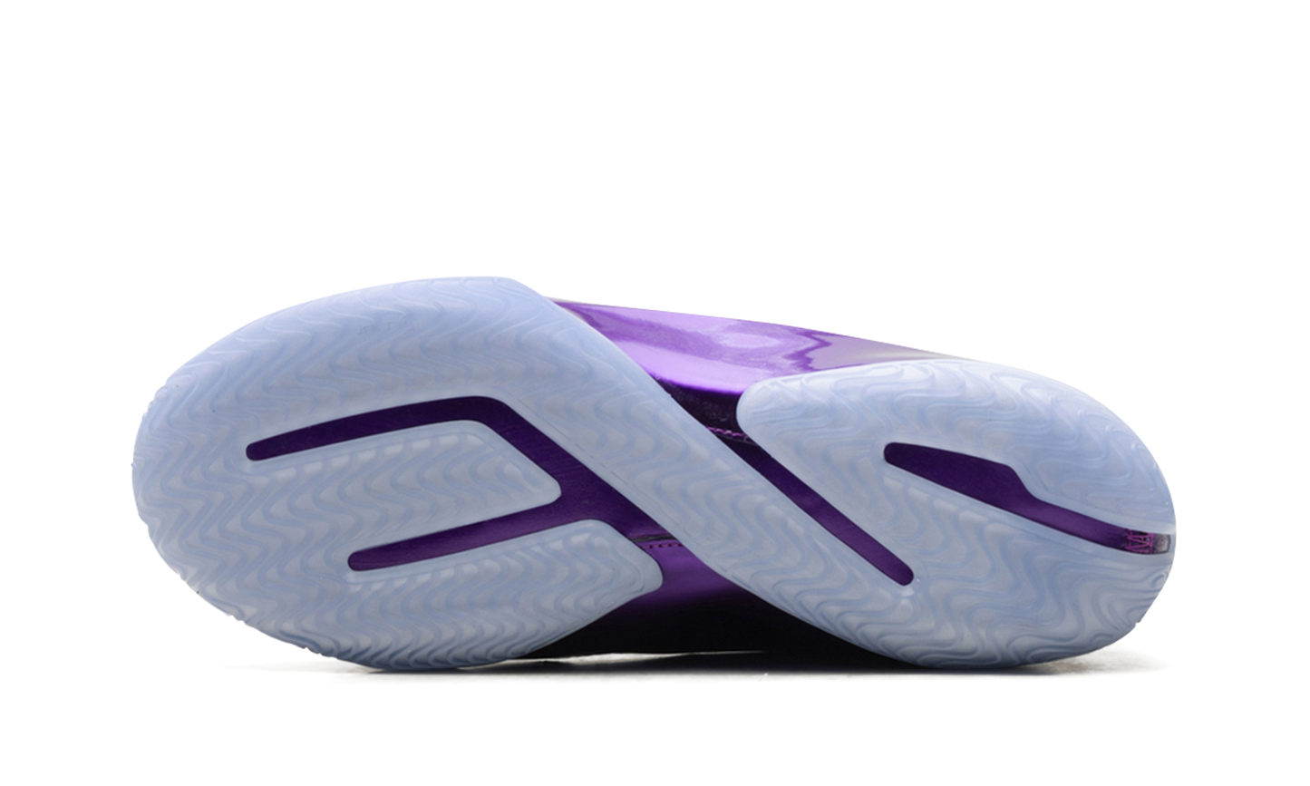 LeBron 23 "The Chosen One and The One Who Chose" IF0694 001