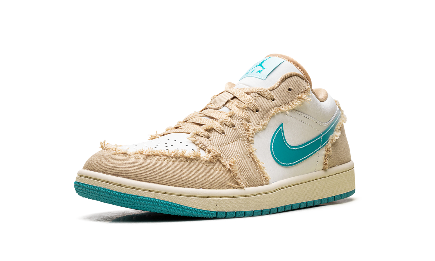 Jordan 1 Low SE WMNS "Wave" HF4983 252