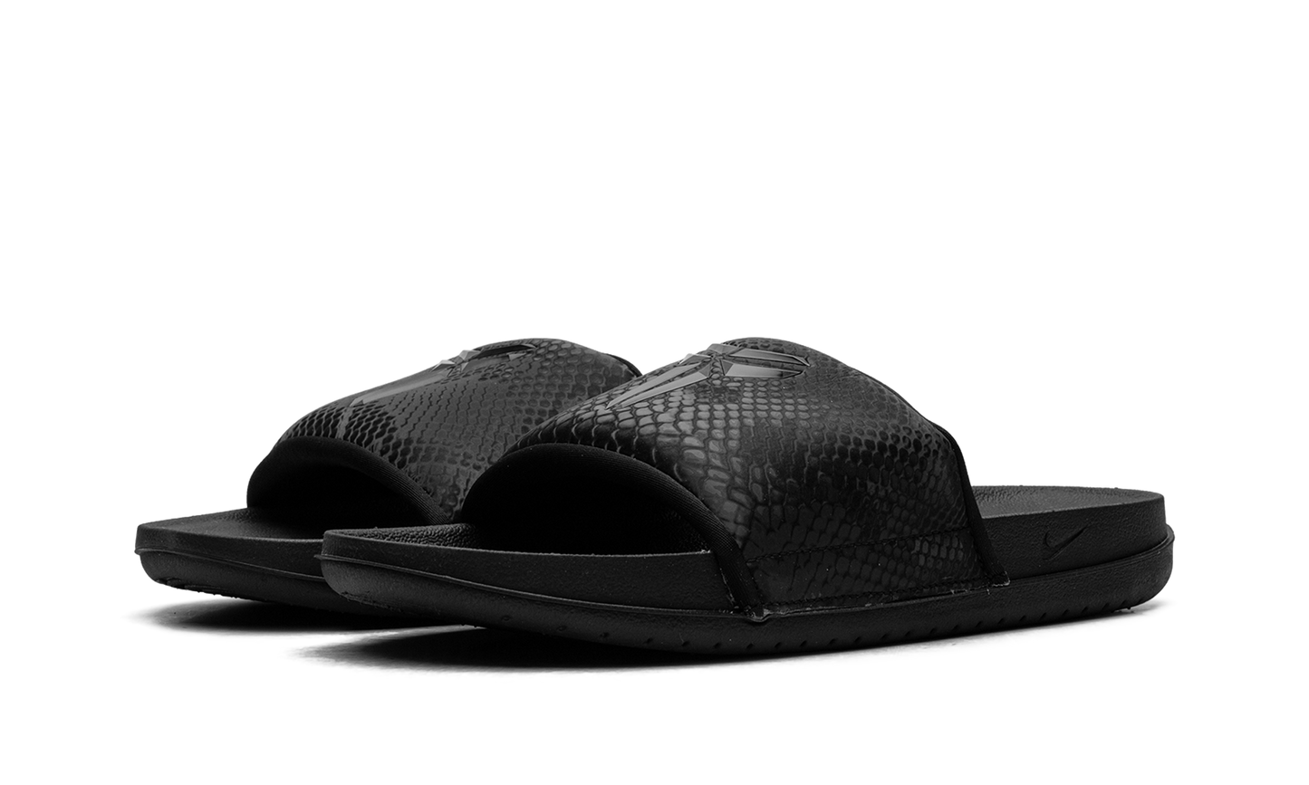 Kobe Offcourt Slide "Black" IF2870 001