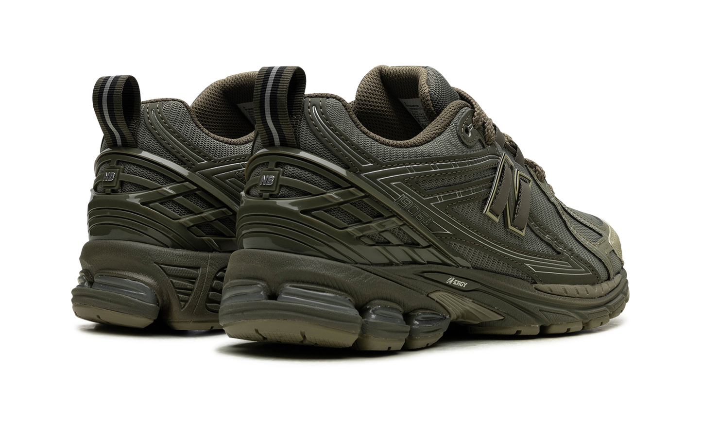 1906R "Dark Moss" M1906RHB