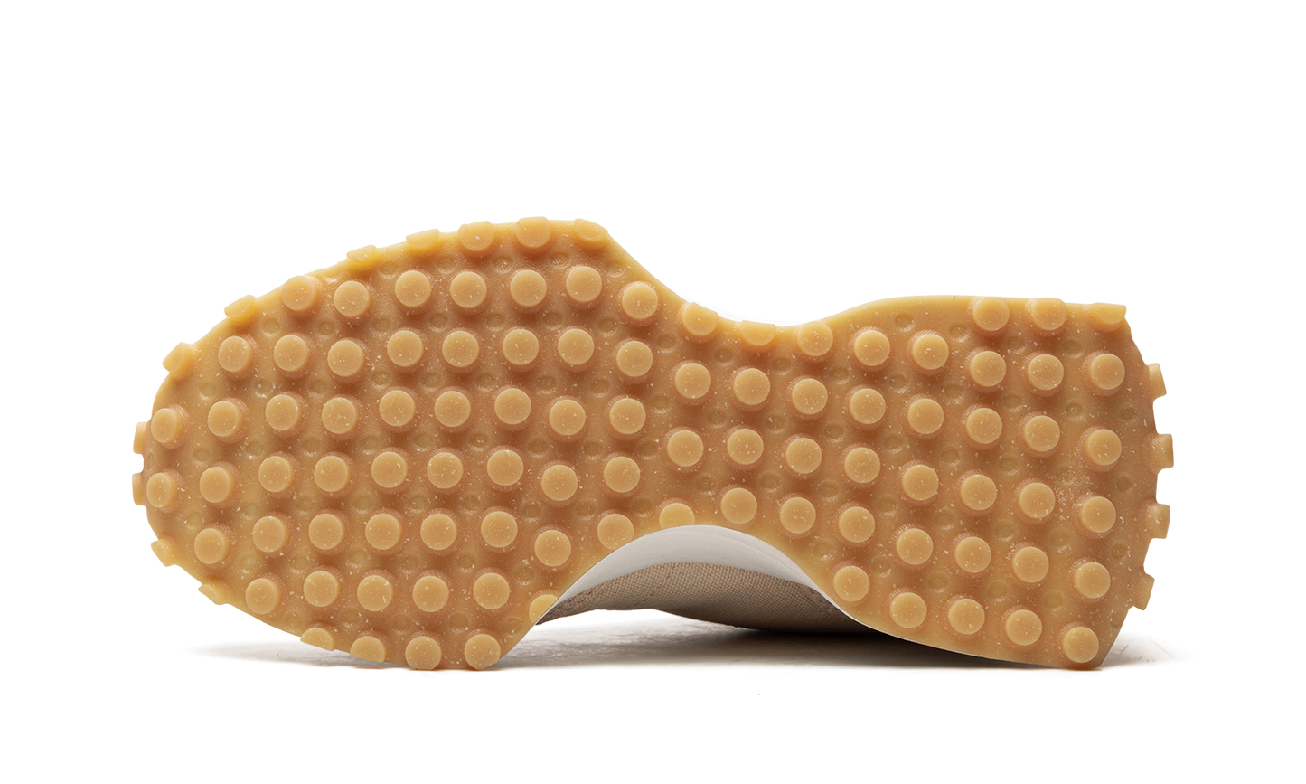 327 WMNS "Macadamia Nut" WS327US