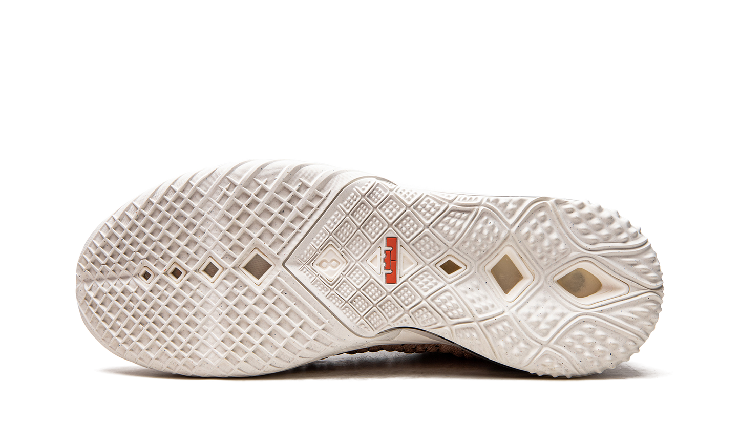 Lebron 18 "Multi Animal Print" CW3156 900