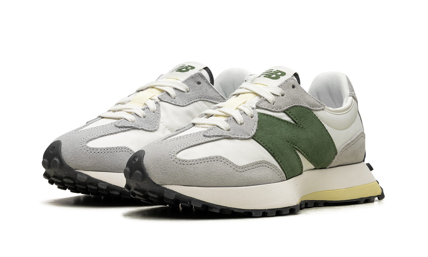 327 WMNS "Raincloud Nori" WS327PU