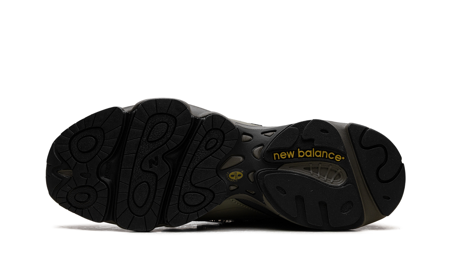 1000 "Dark Olivine" M1000EA