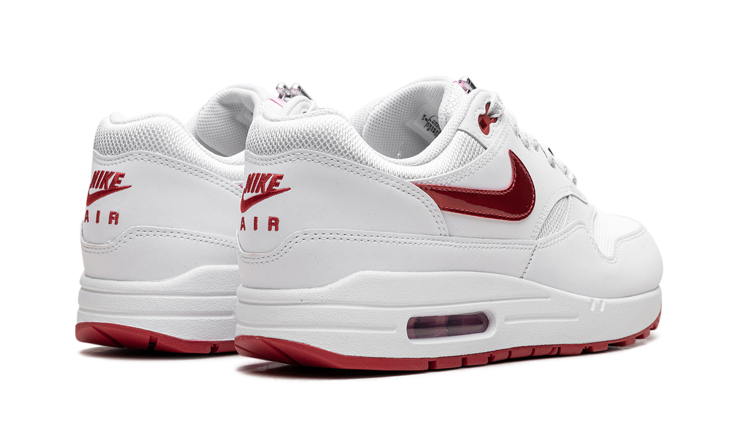 Air Max 1 "Valentine's Day" HV2303 100