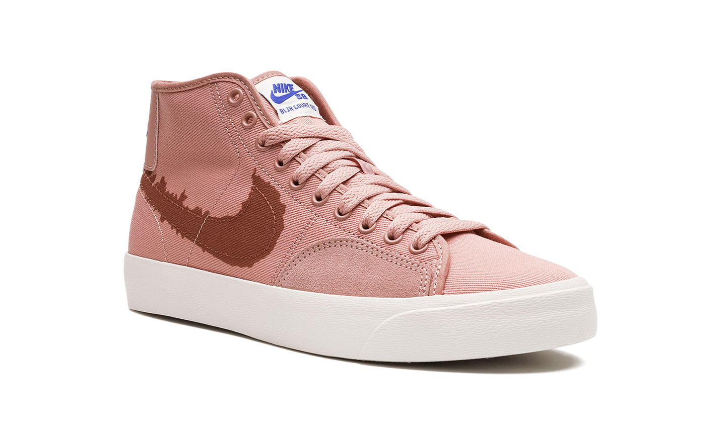 SB Blazer Court Mid "Rose Whisper" DM8553 601