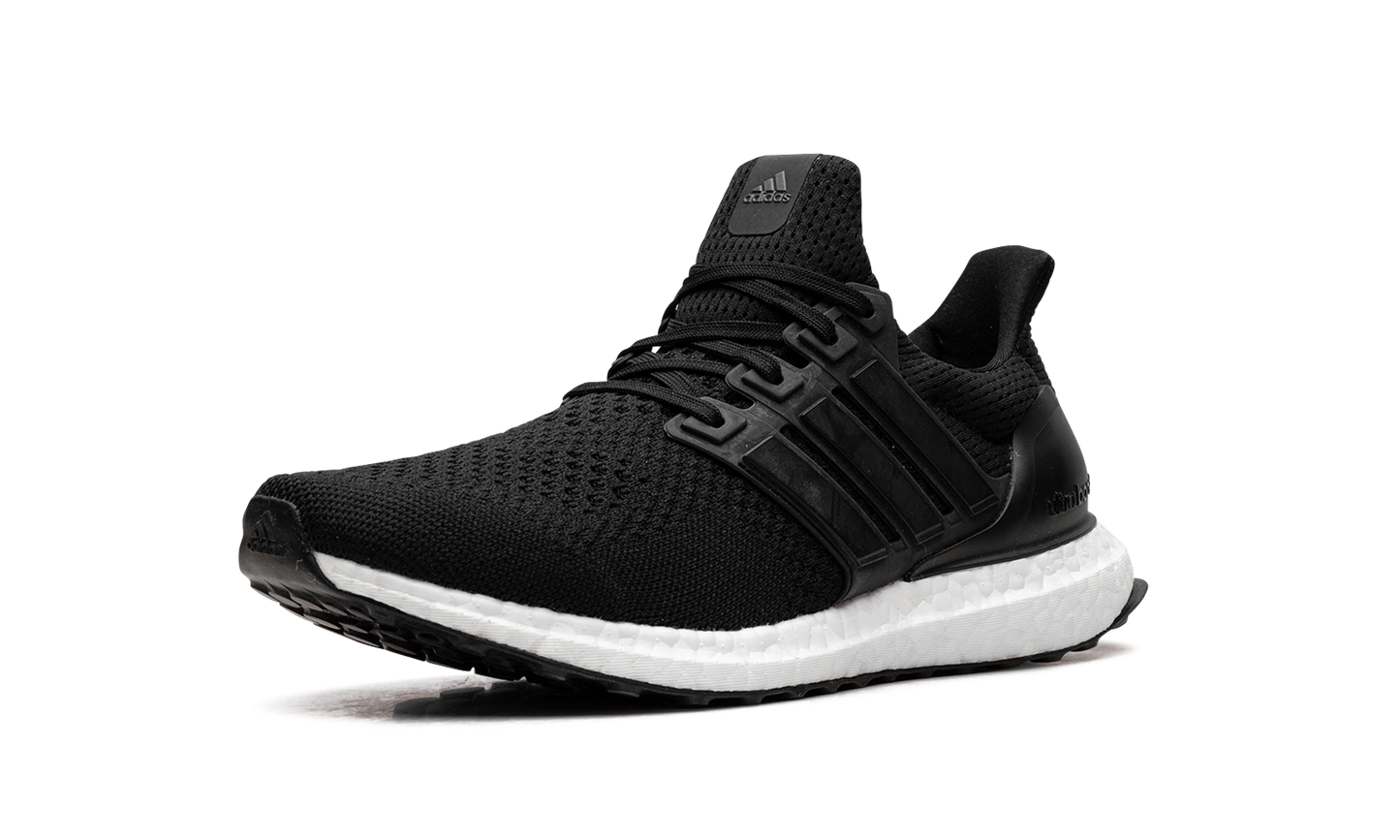 Ultraboost 1.0 Wmns "Black/White" HQ4206