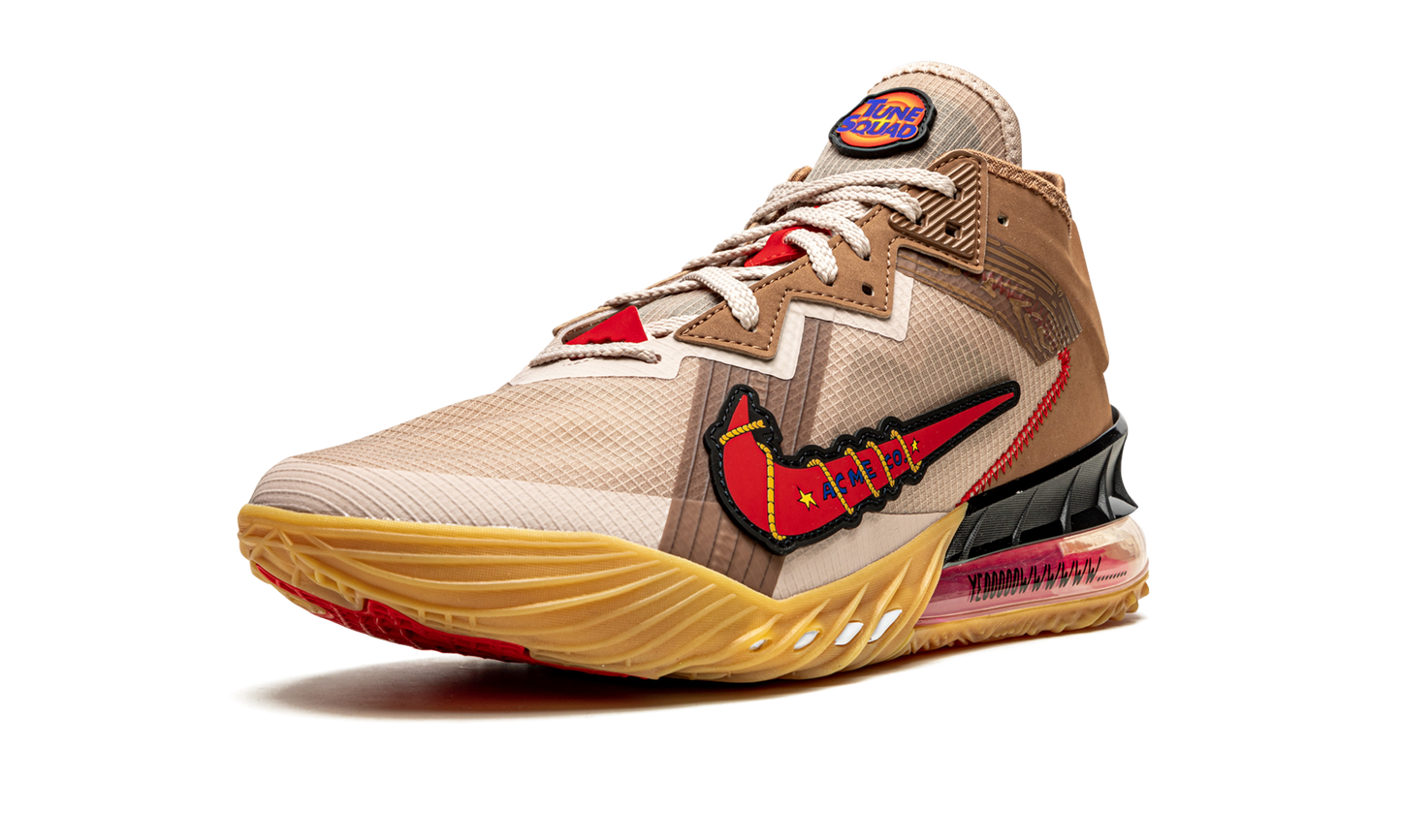 LeBron 18 Low "Wile E. Coyote vs Roadrunner" CV7562 401