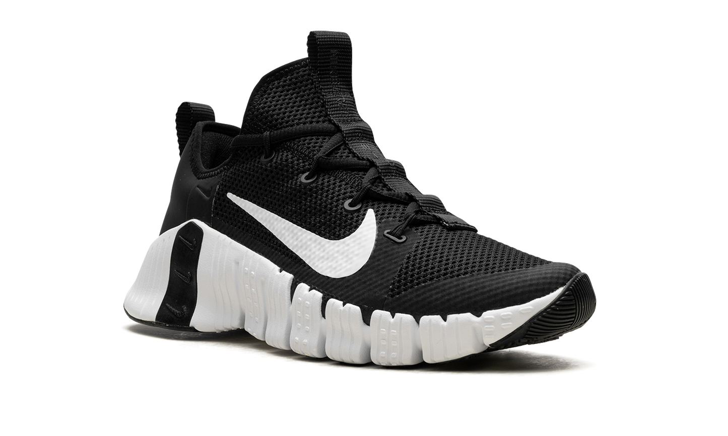 FREE METCON 3 WMNS "Black / White" CJ6314 010