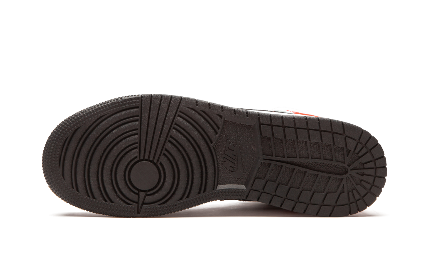 Air Jordan 1 Mid SE GS "Red / Grey / Black Toe" BQ6931 100