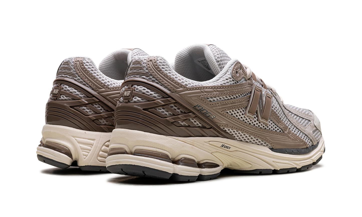 1906R "Beige Vachetta" M1906RZB