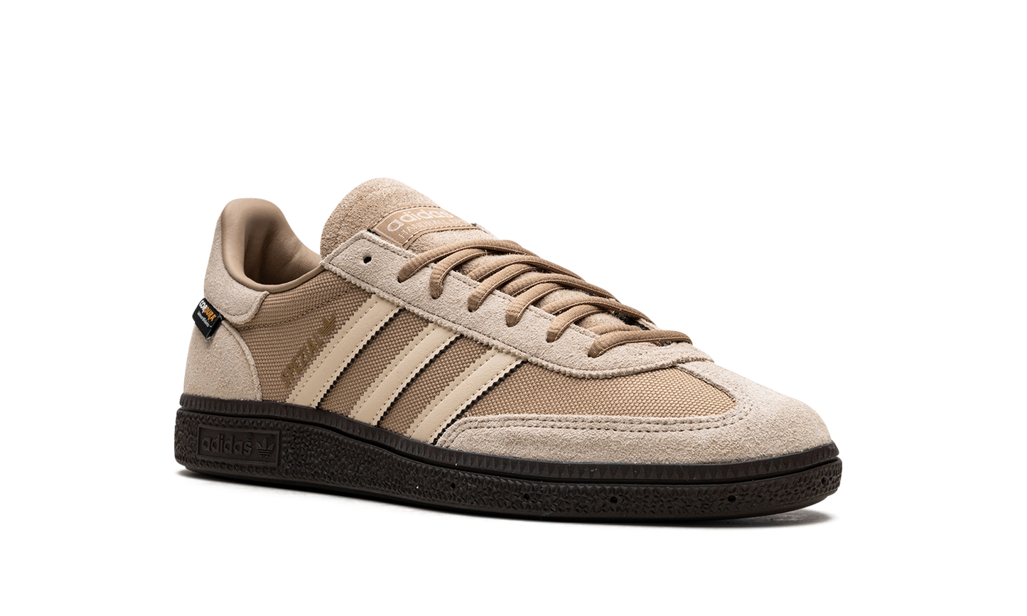 Handball Spezial "Cardboard Crystal Sand" JI4645