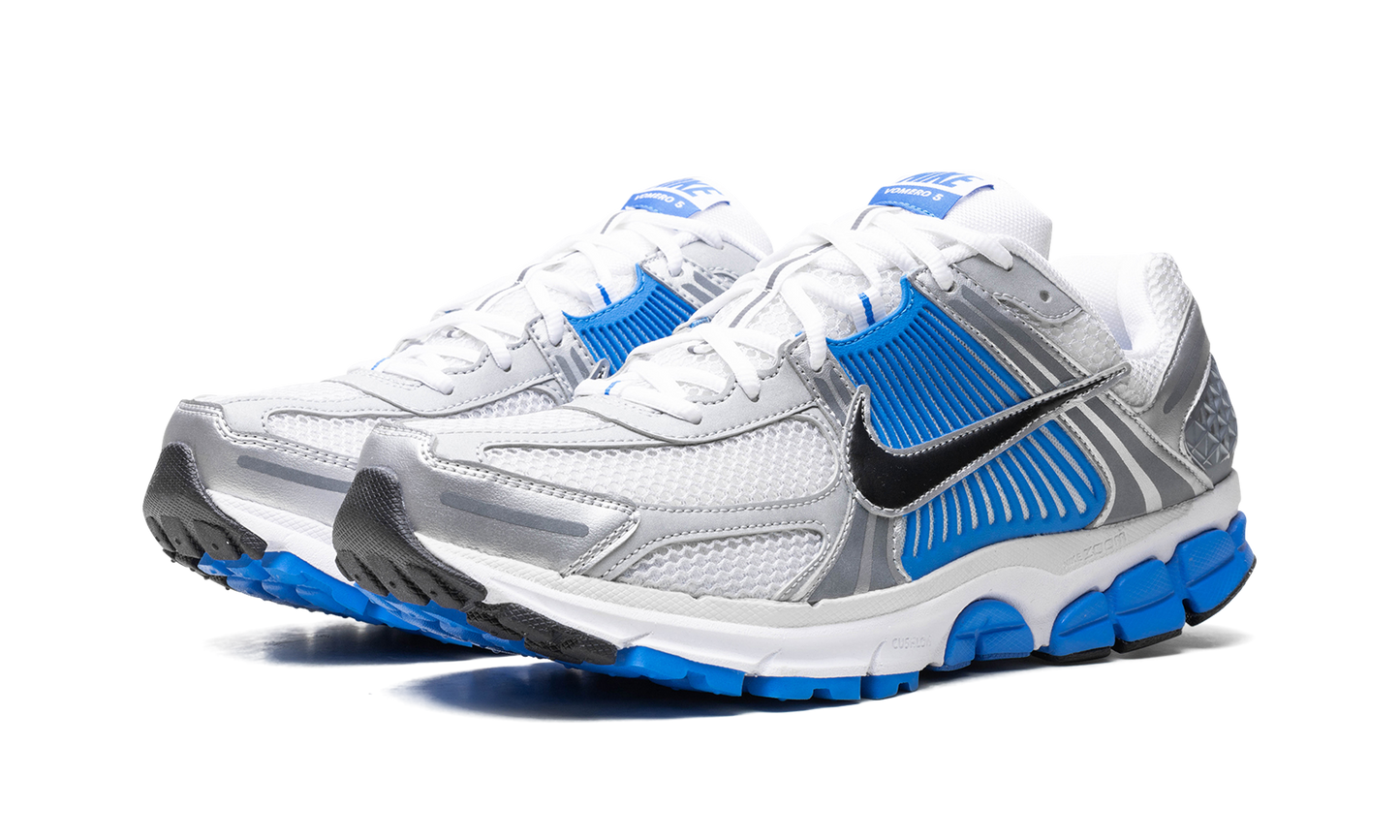 Zoom Vomero 5 "Metallic Silver/Photo Blue" FJ4151 100