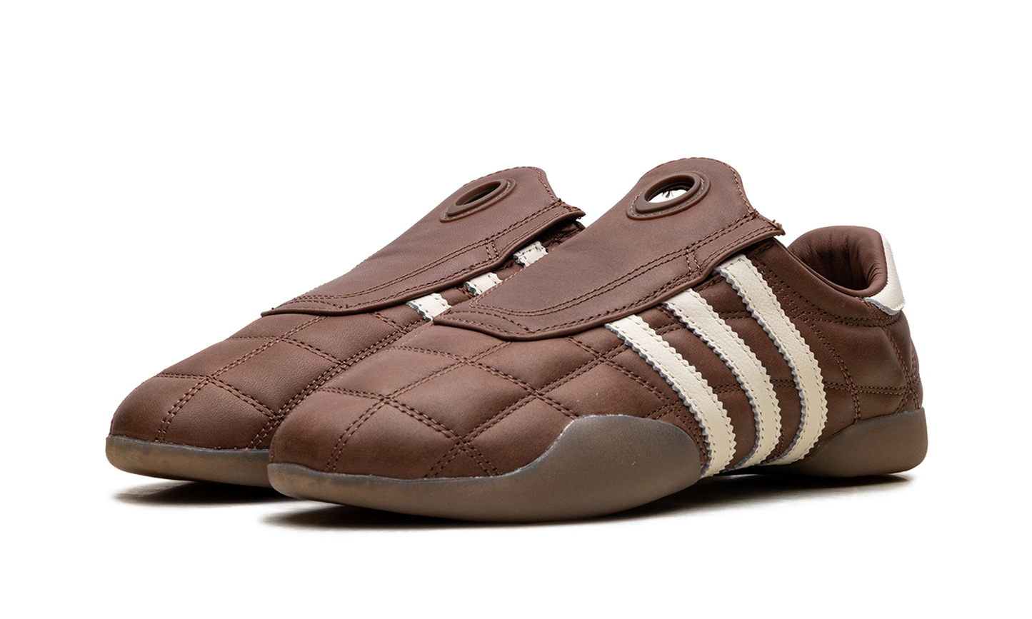 Taekwondo Mei WMNS "Preloved Brown Cream White" JR6017