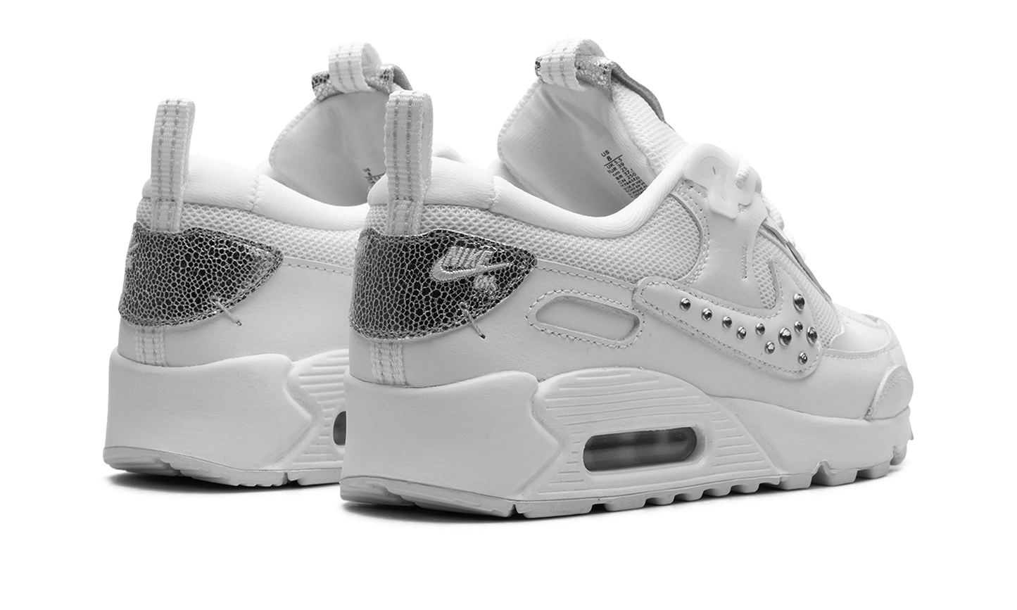 AIR MAX 90 FUTURA WMNS "Studded Swoosh" FQ8888 100
