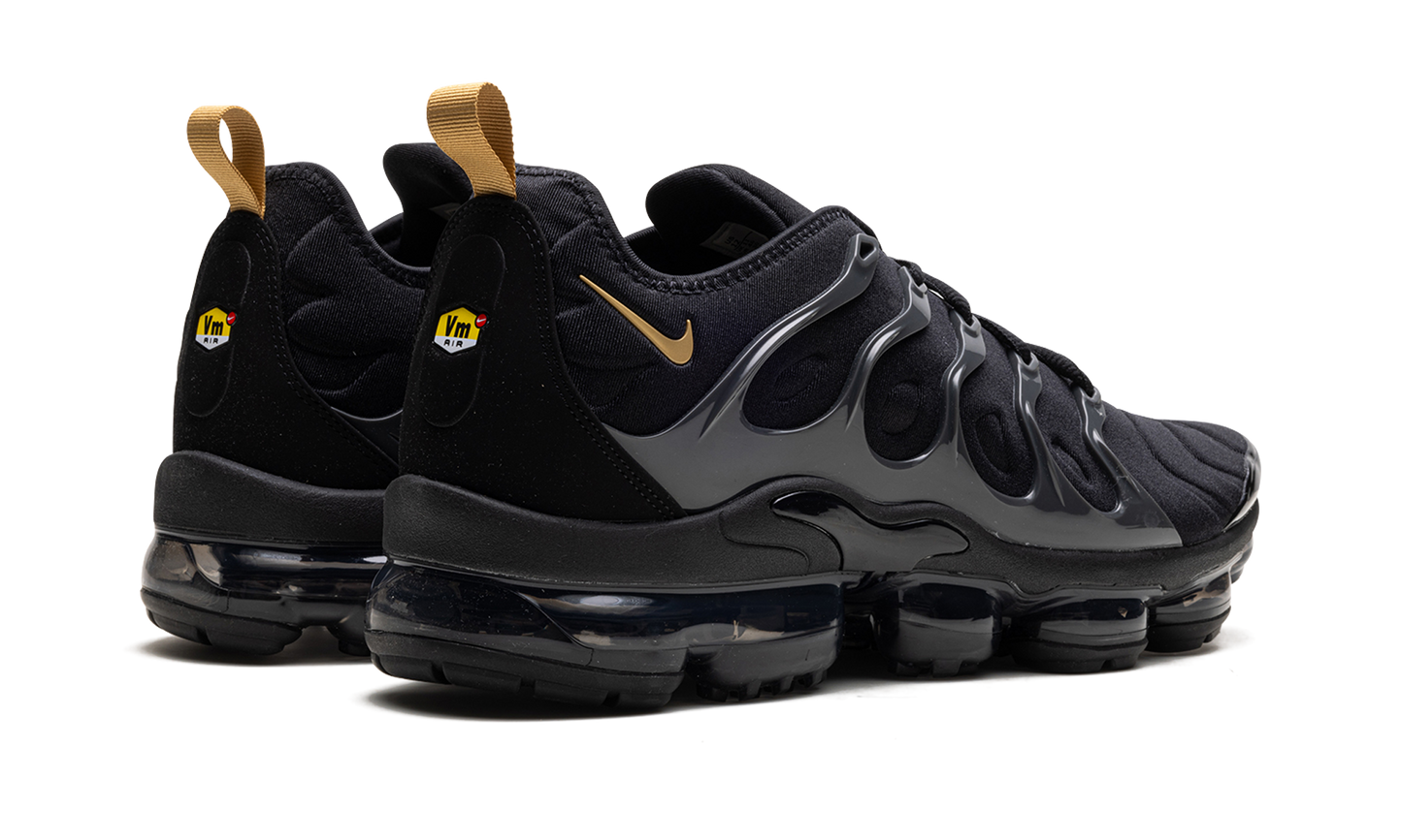 Air Vapormax Plus "Black" BQ5068 001