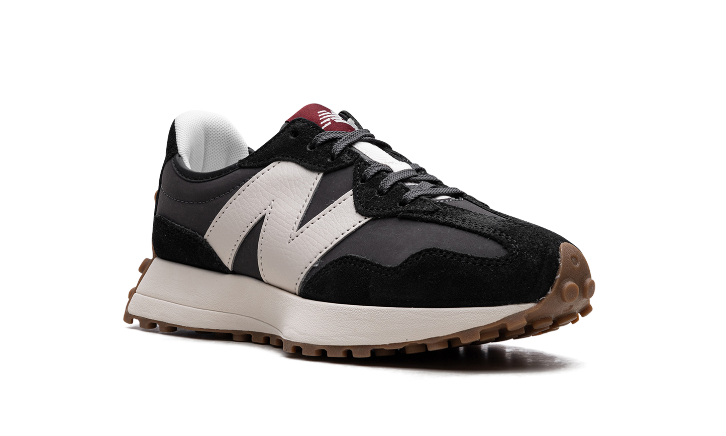 327 WMNS "Black Moonbeam" WS327KC