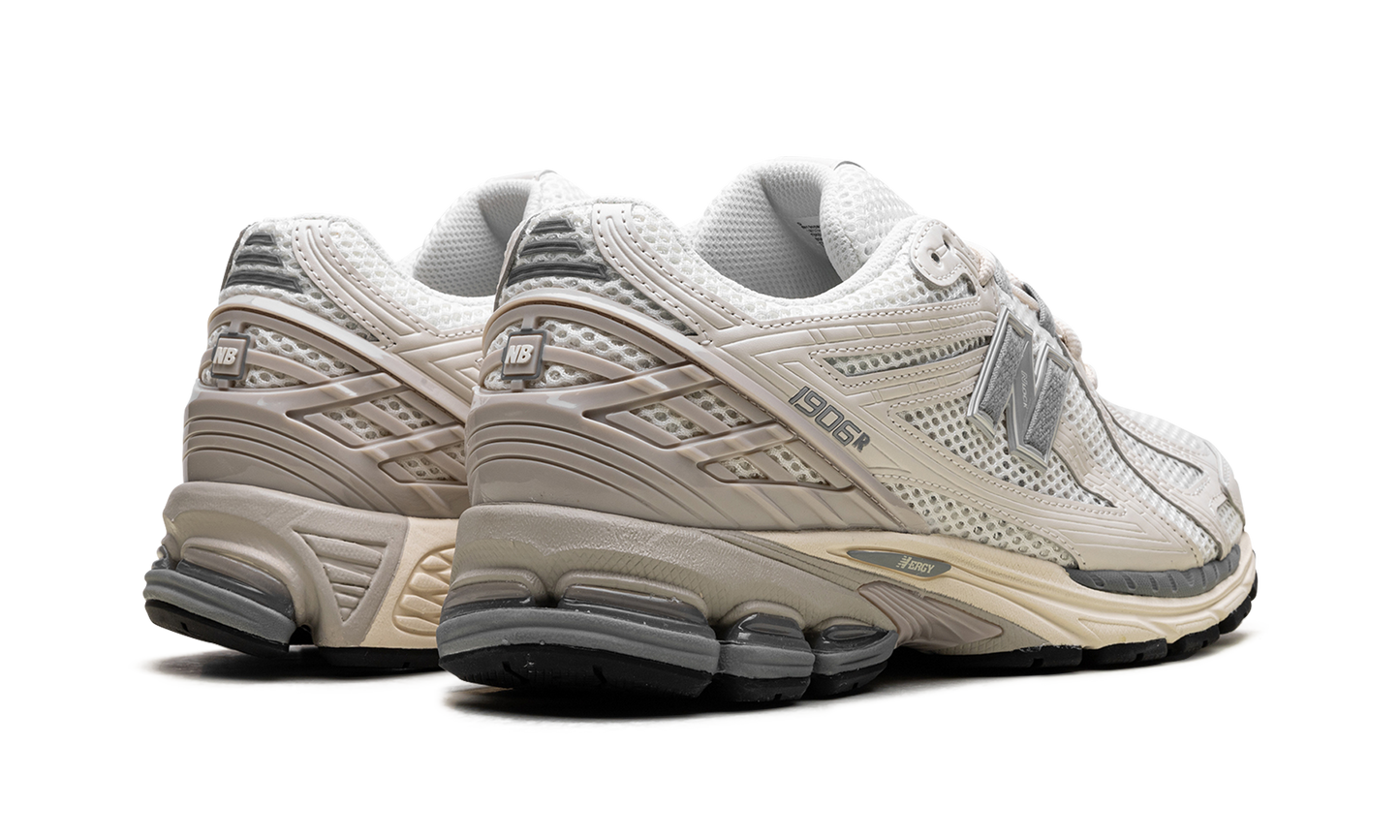 1906R "Beige Grey" M1906RFI