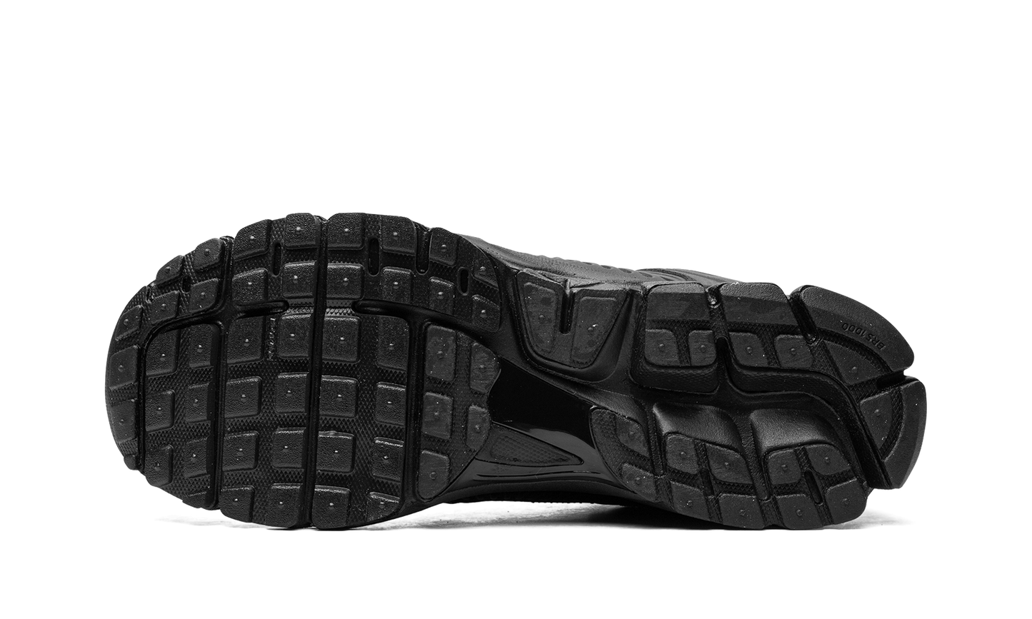 Zoom Vomero 5 "Triple Black" BV1358 003