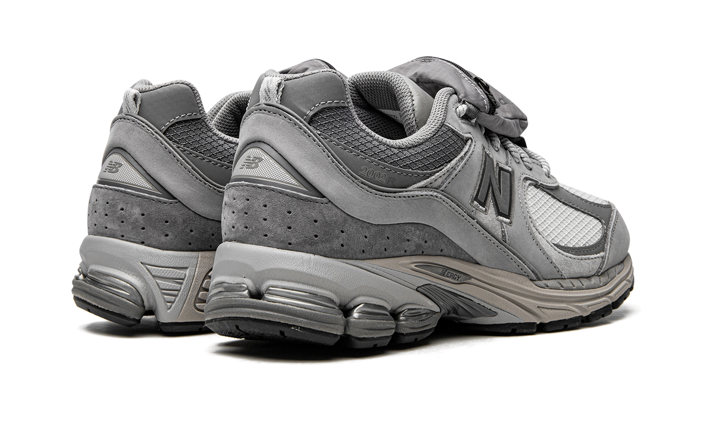 2002R "Grey Pocket" M2002RVC