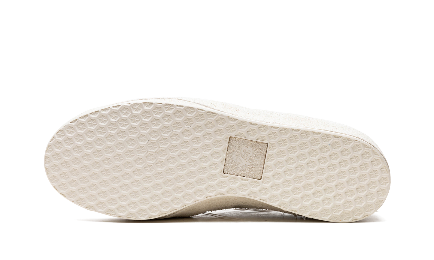 Gazelle "OFF WHITE/OFF WHITE/OFF WHITE" FZ6404