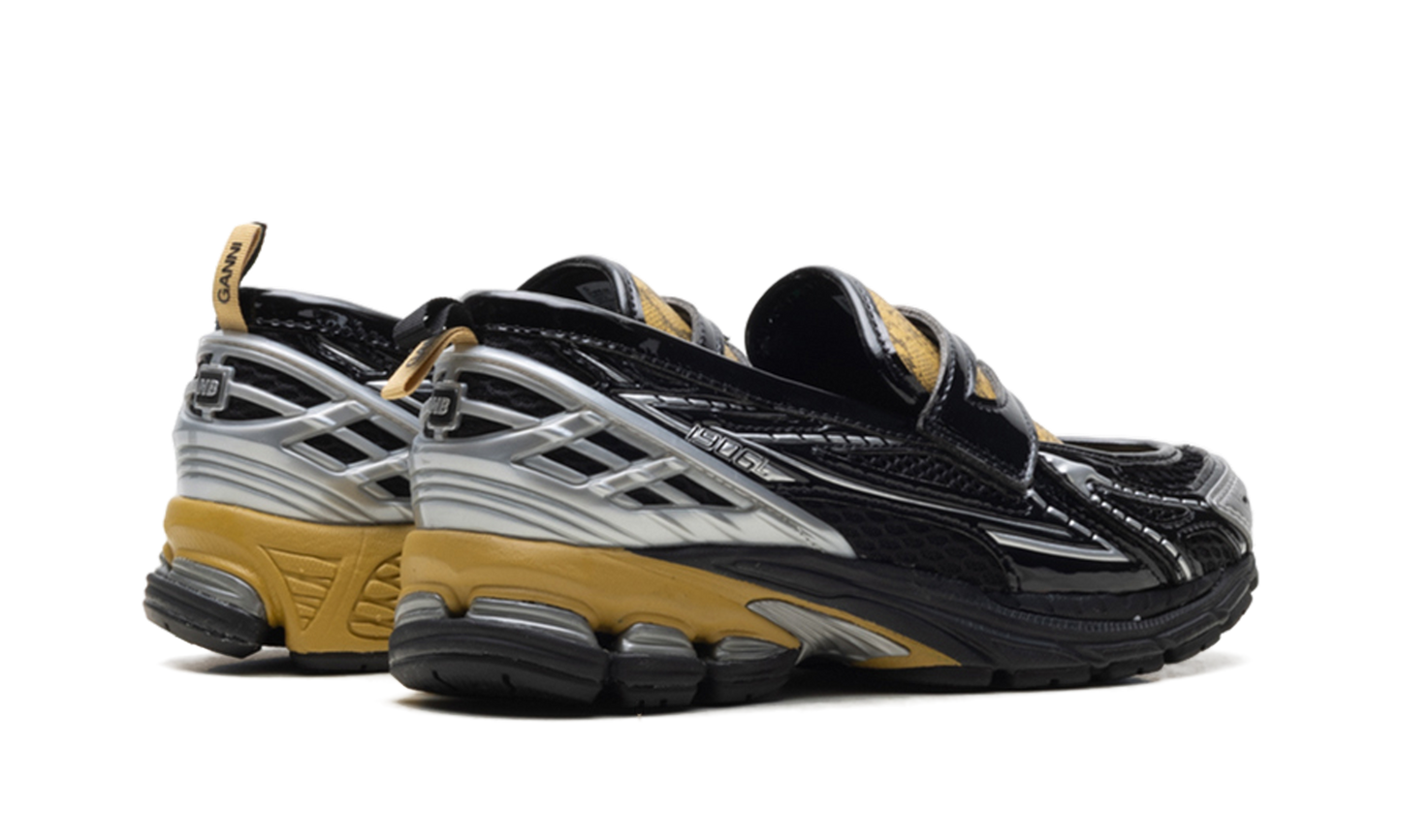 1906L "GANNI - Black Fall Leaf Snakeskin" U1906LGA