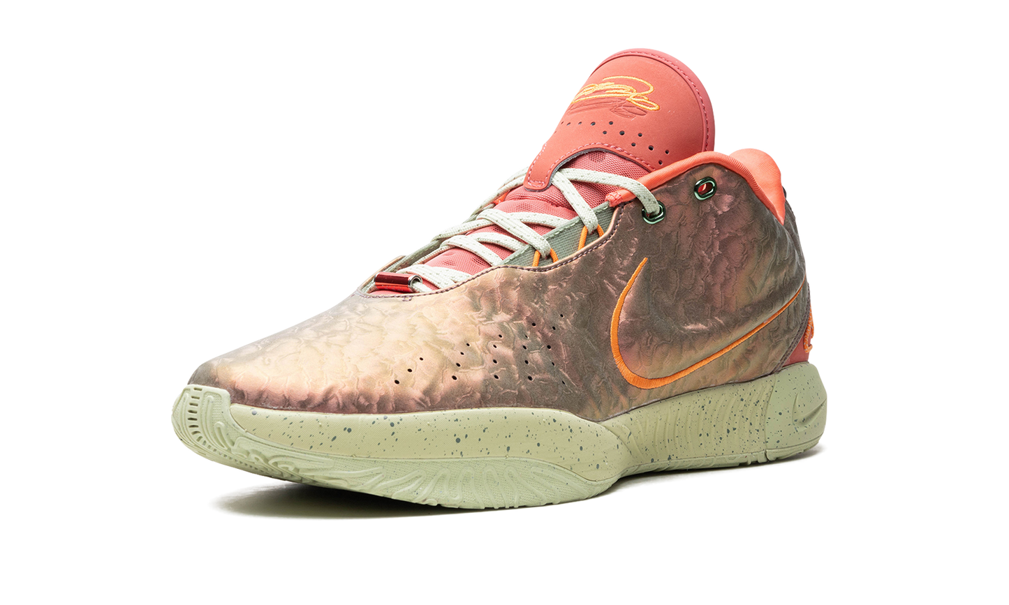 LeBron 21 "Queen Conch" FN0708 800