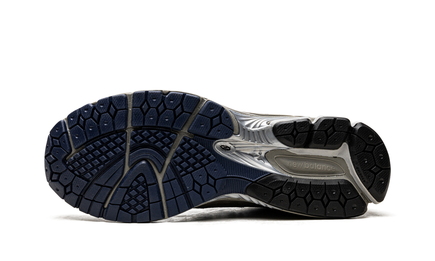 1906R "CASTLEROCK/NATURAL INDIGO" M1906RB