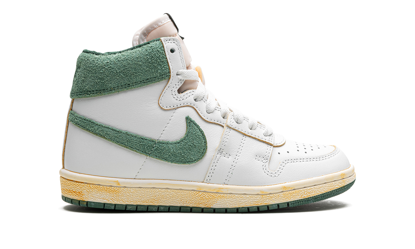 Jordan Air Ship Pe Sp "A Ma Maniére Green Stone"