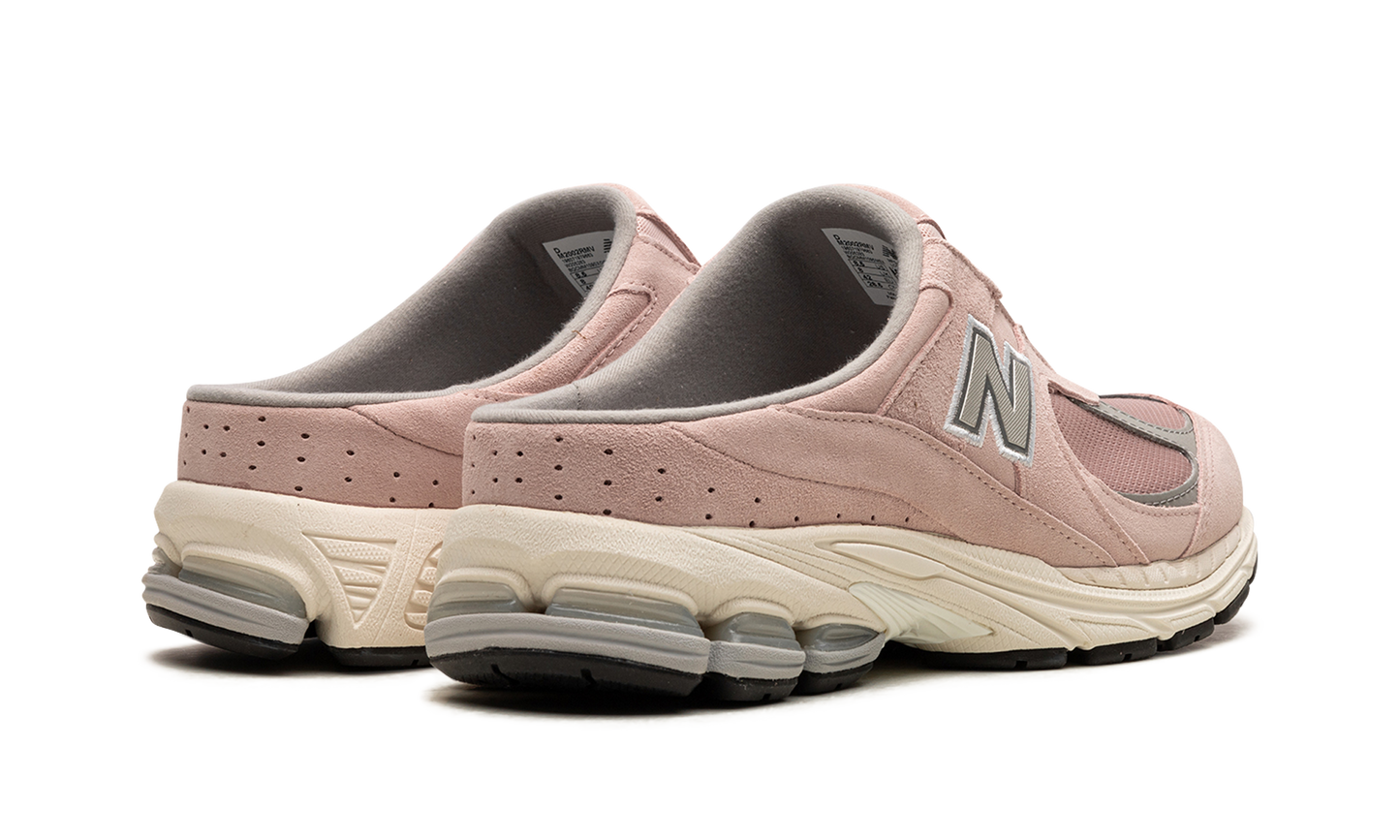 2002R Mule "Pink Sand" M2002RMV