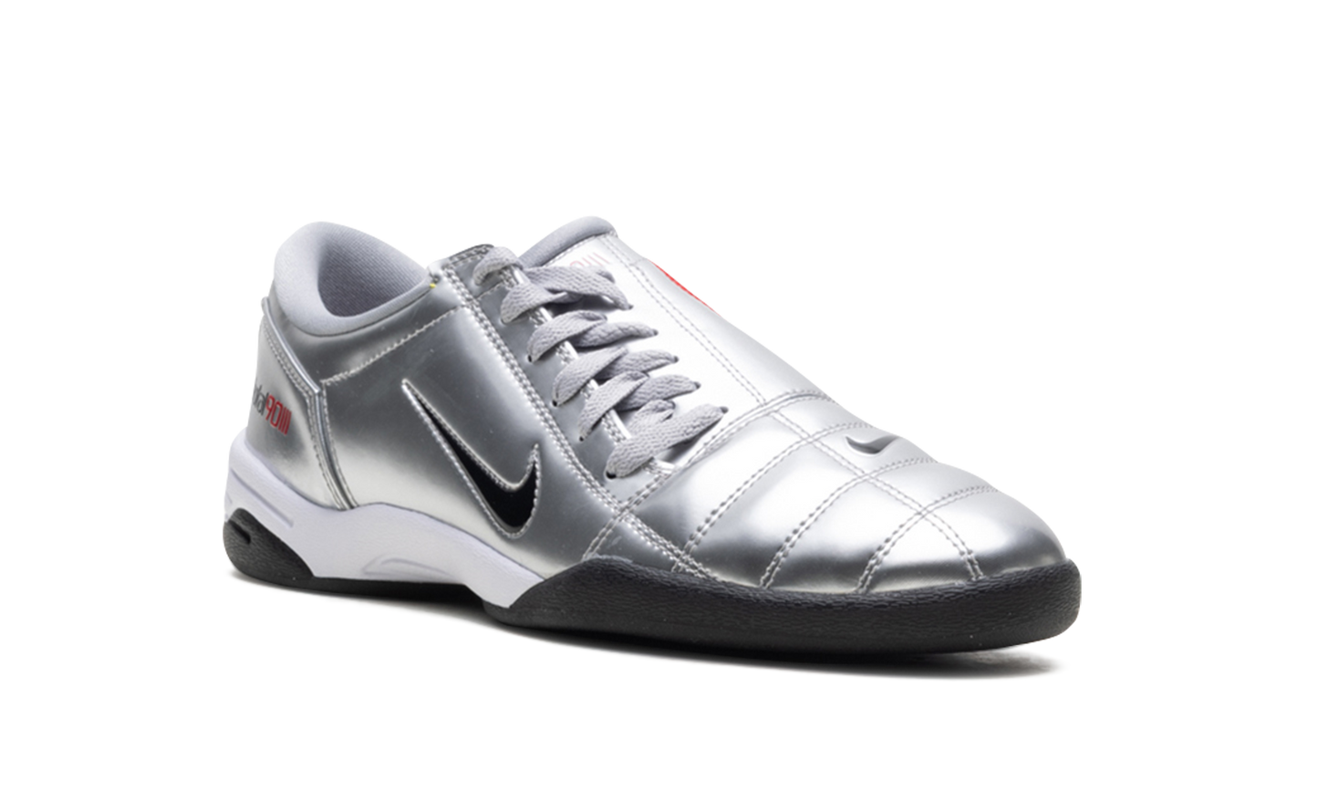 Total 90 III "Metallic Silver" HJ9351 002