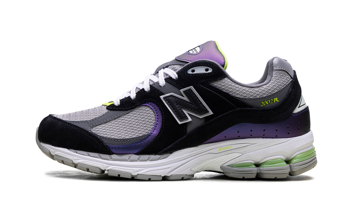 2002R "DTLR - Purple Noir" m2002rhi