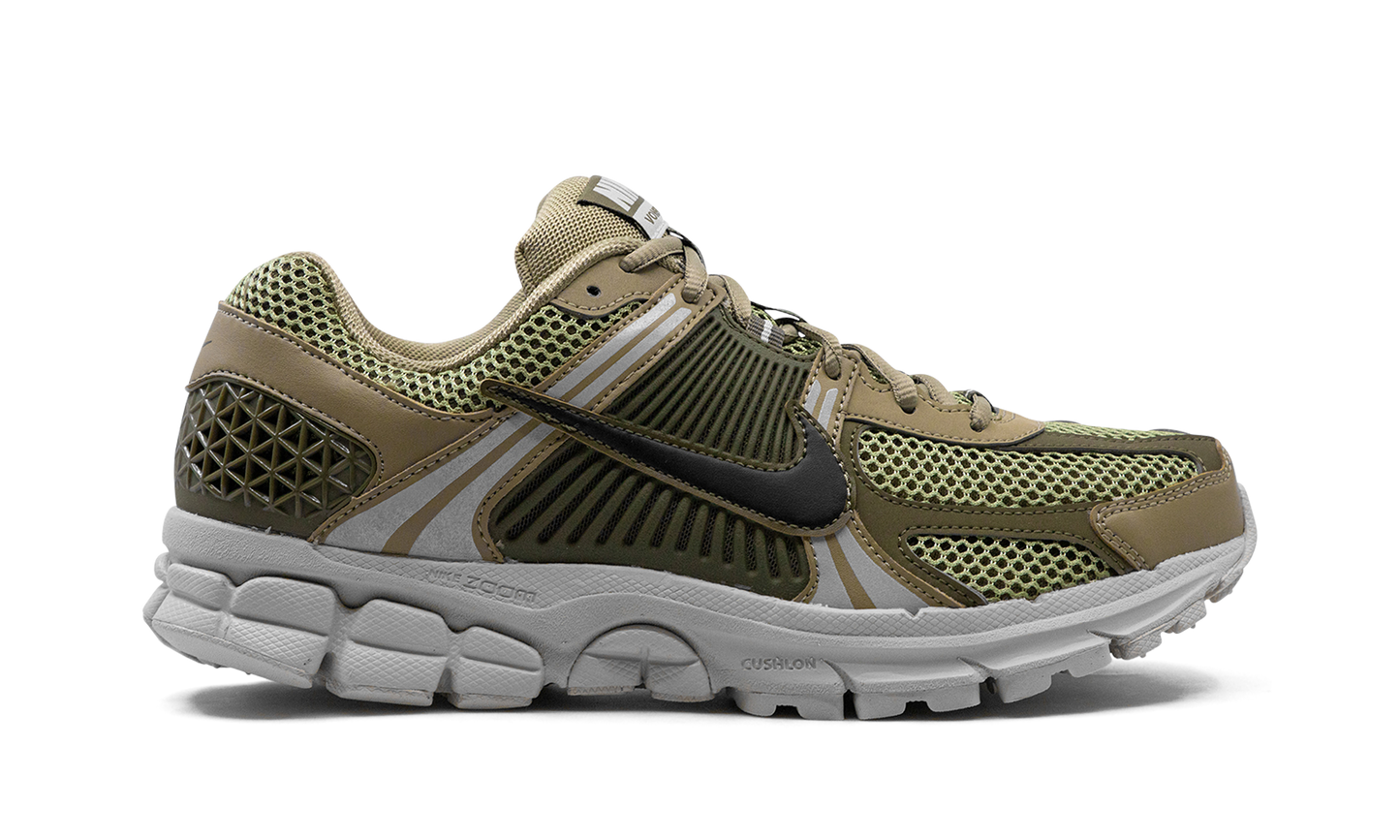 Zoom Vomero 5 "Neutral Olive" FJ1915 200