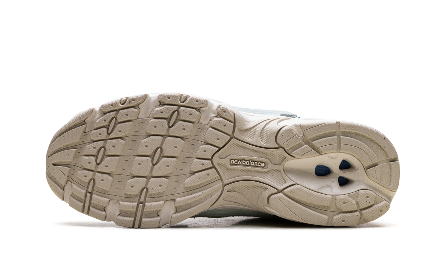 530 "CALIA" MR530CGP