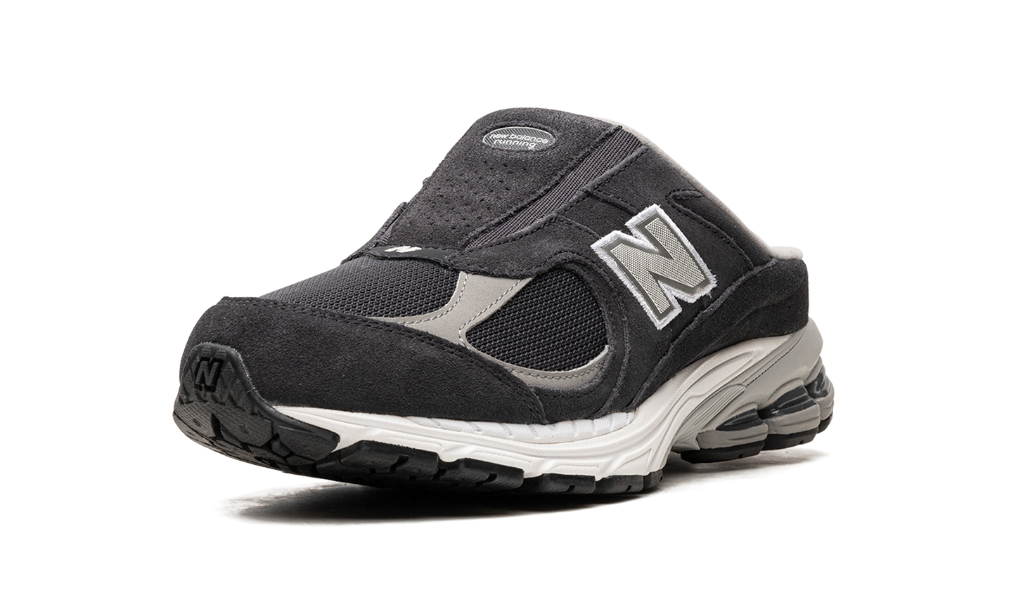 2002R Mule "Phantom" M2002RMC