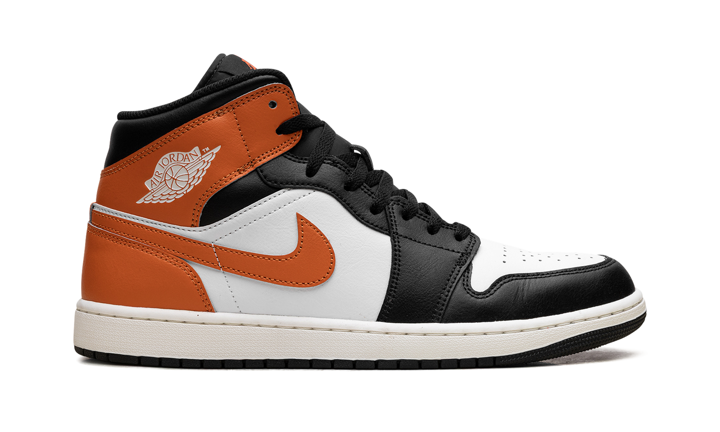 Air Jordan 1 Mid "Black Toe Starfish" DQ8426 801