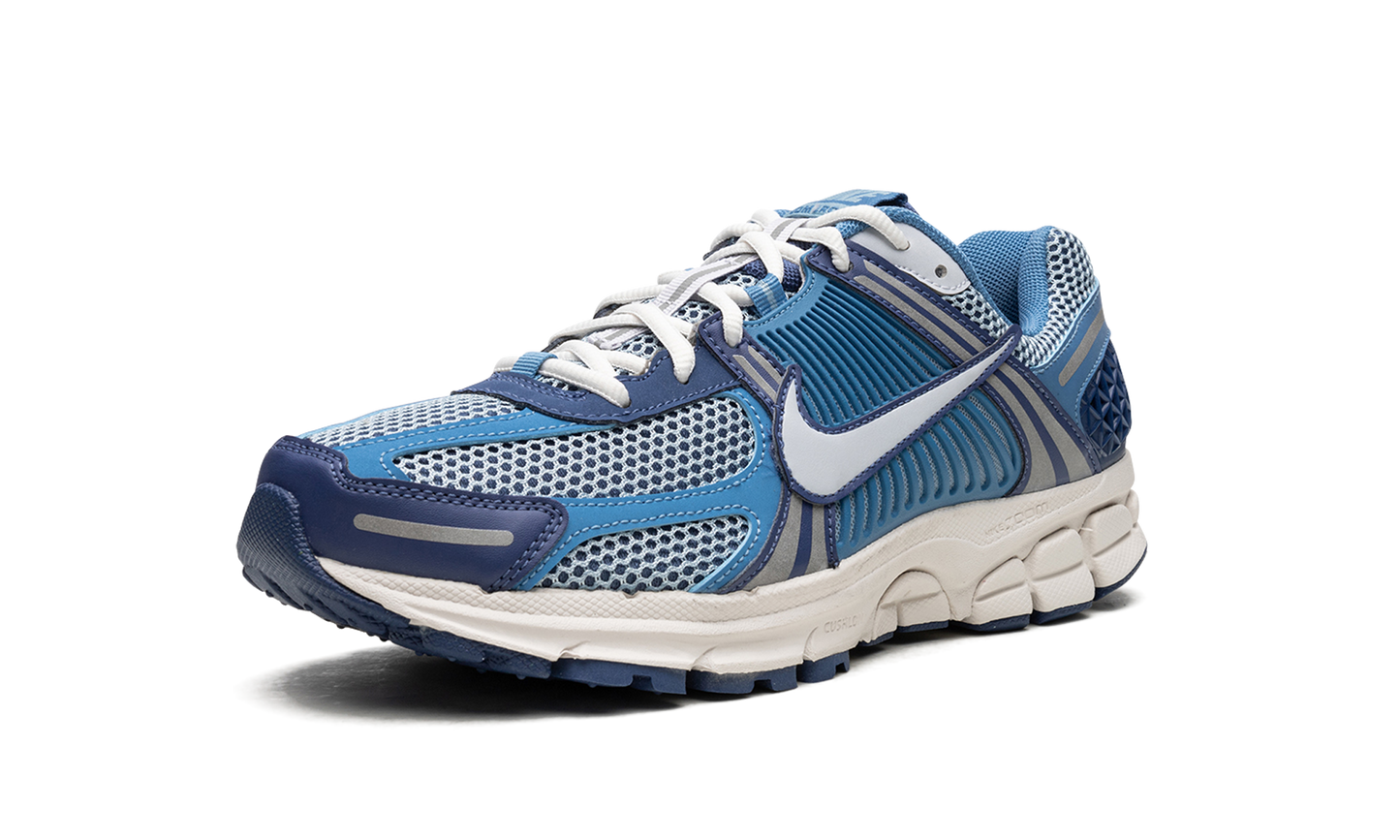 Zoom Vomero 5 "Worn Blue" FB9149 400