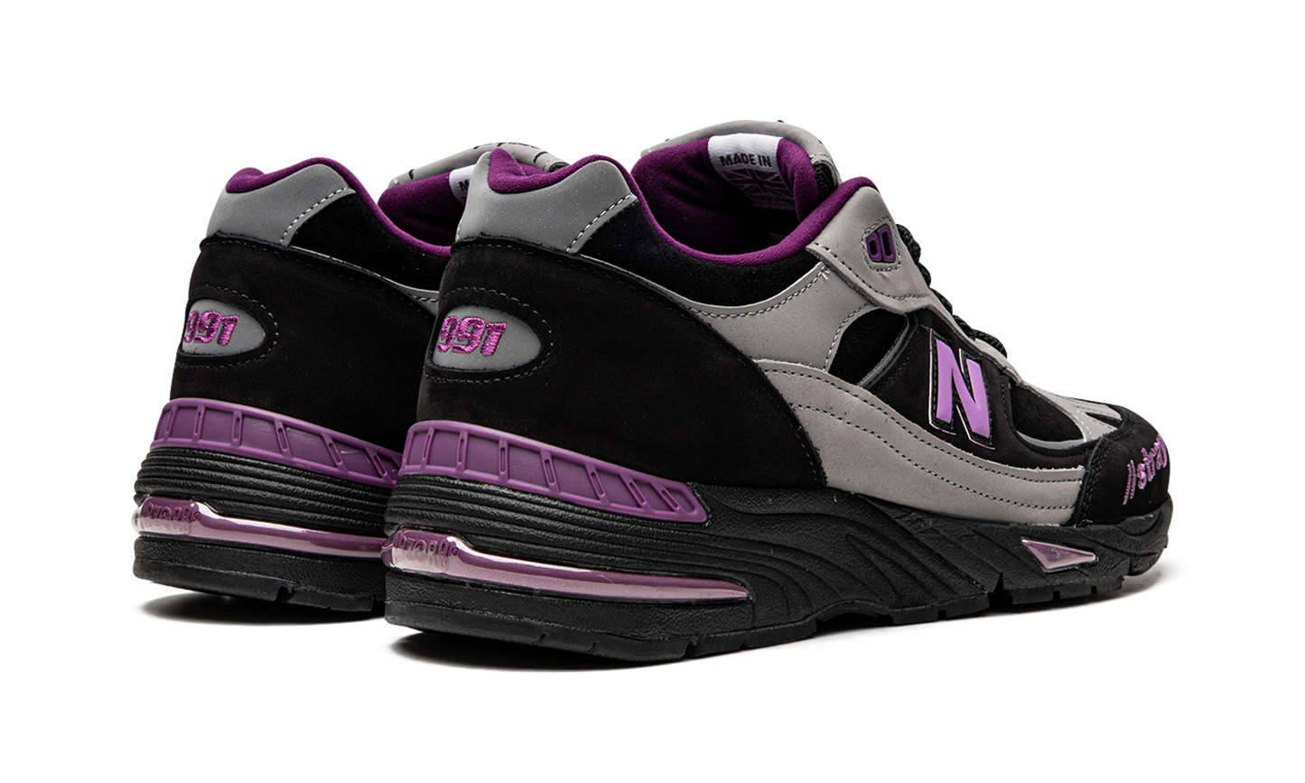 991 "Stray Rats Black"