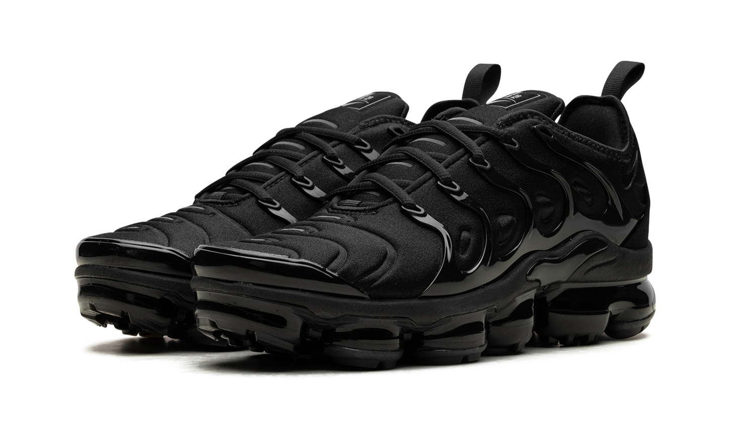 Air Vapormax Plus "Triple Black" 924453 004