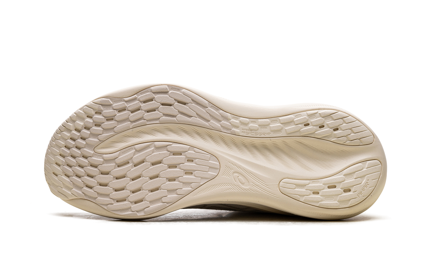 Gel Nimbus 26 "White / Off White" 1011B794 101